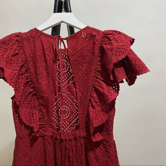 Dress - Picture 8 of 10